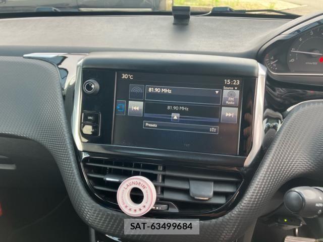 Peugeot 208 2016-12 7727109-22