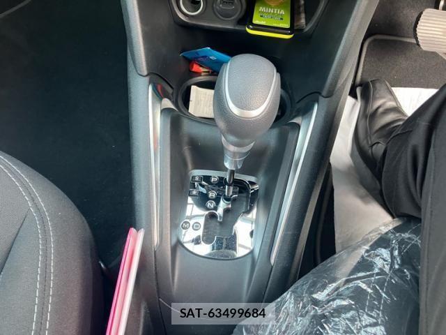 Peugeot 208 2016-12 7727109-24