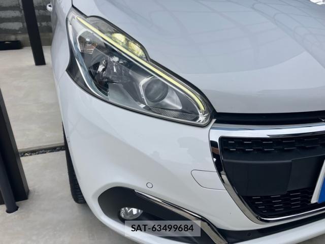 Peugeot 208 2016-12 7727109-4