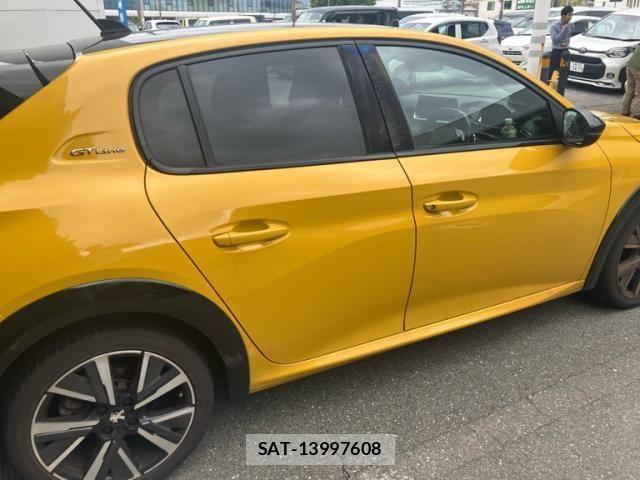 Peugeot 208 2020-12 7727106-9