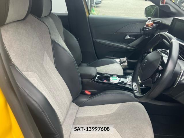 Peugeot 208 2020-12 7727106-11