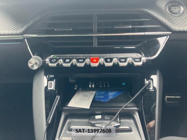 Peugeot 208 2020-12 7727106-20