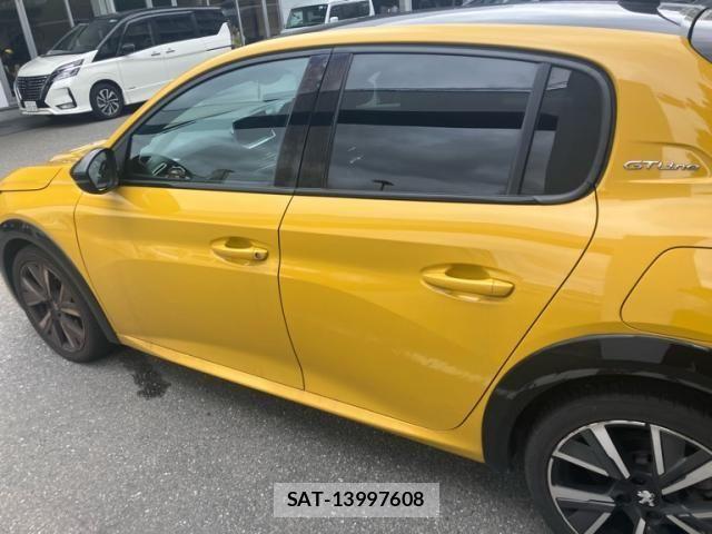 Peugeot 208 2020-12 7727106-3