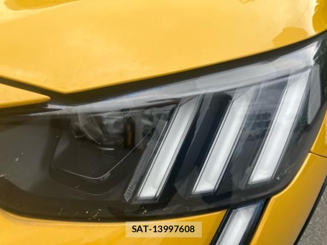 Peugeot 208 2020-12 7727106-7