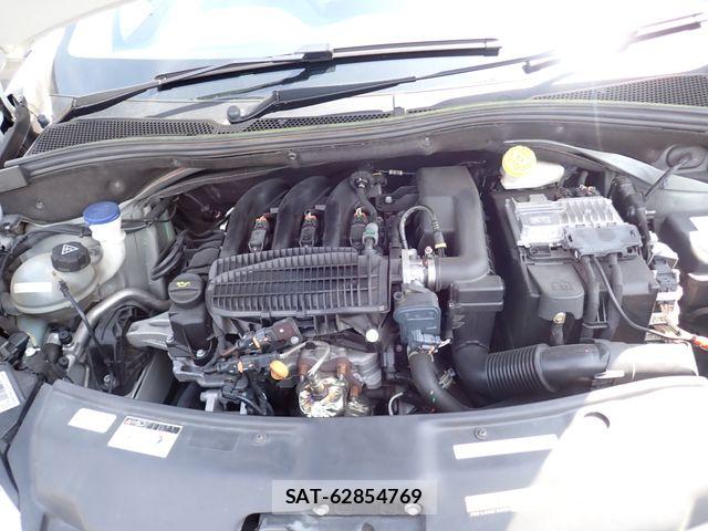 Peugeot 208 2014-07 7727111-25