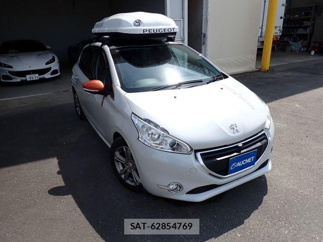 Peugeot 208 2014-07 7727111-3