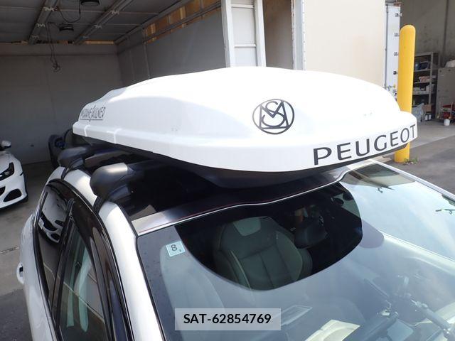Peugeot 208 2014-07 7727111-7