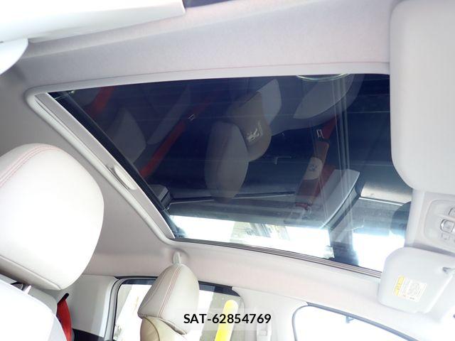 Peugeot 208 2014-07 7727111-8