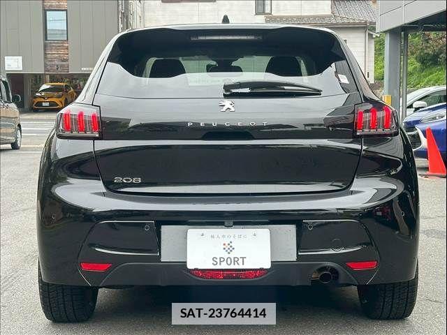 Peugeot 208 2020-10 7788156-16