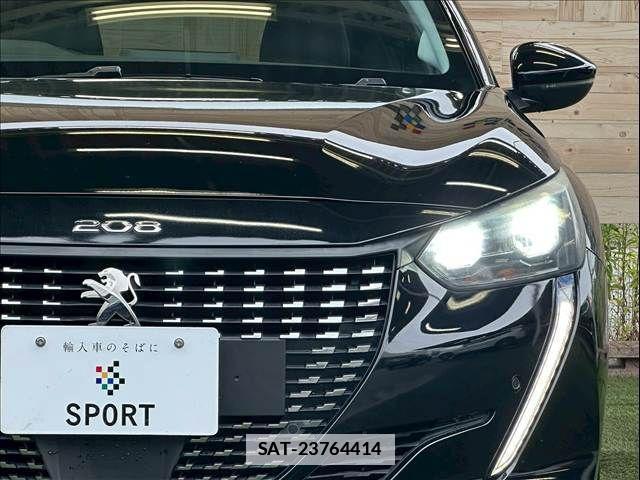 Peugeot 208 2020-10 7788156-19