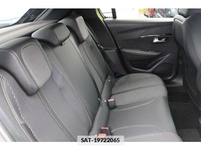 Peugeot 208 2025-12 7788157-16