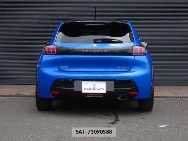 Peugeot 208 2020-10 7788155-12