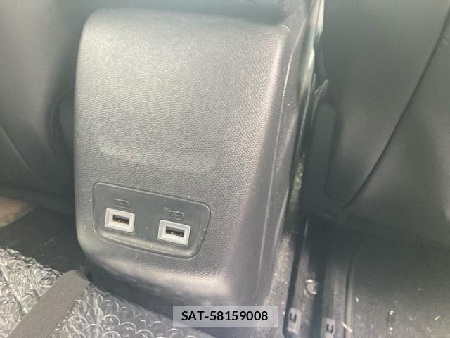 Peugeot 208 2021-06 7878739-12