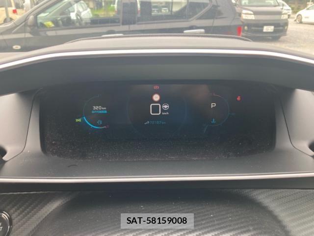 Peugeot 208 2021-06 7878739-18