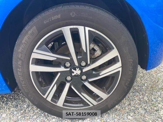 Peugeot 208 2021-06 7878739-7