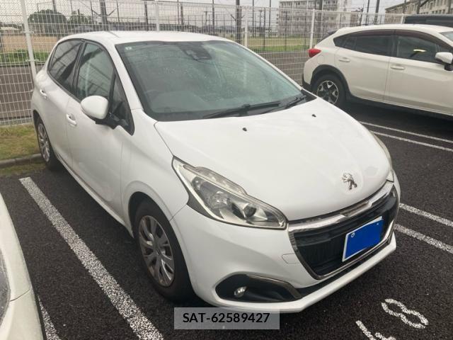 Peugeot 208 2017-07 8037571-0