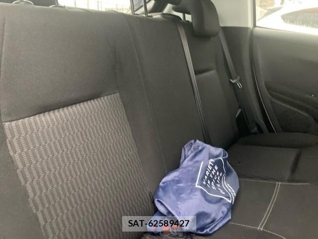 Peugeot 208 2017-07 8037571-10