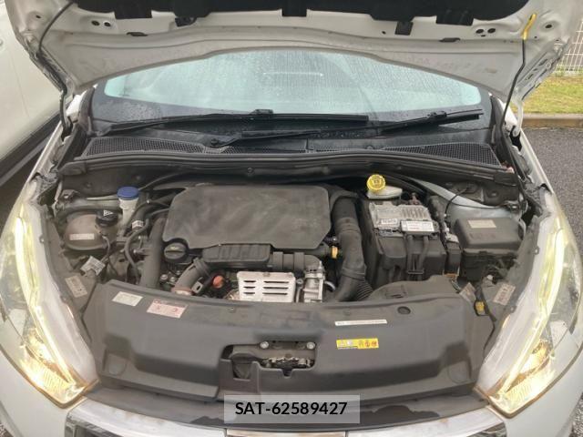 Peugeot 208 2017-07 8037571-14