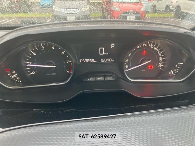 Peugeot 208 2017-07 8037571-18