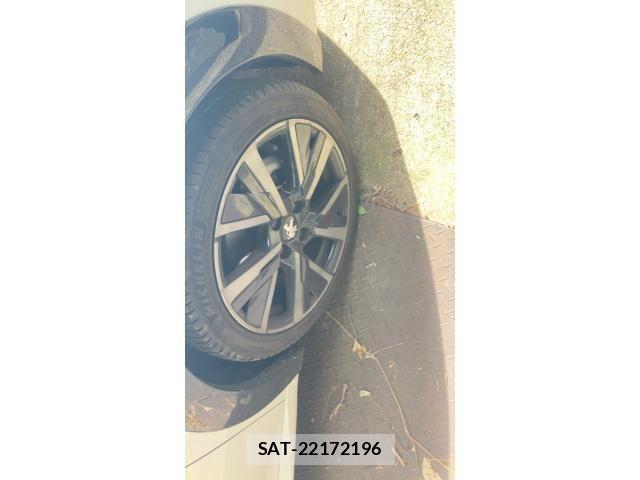 Peugeot 208 2022-09 8037567-20