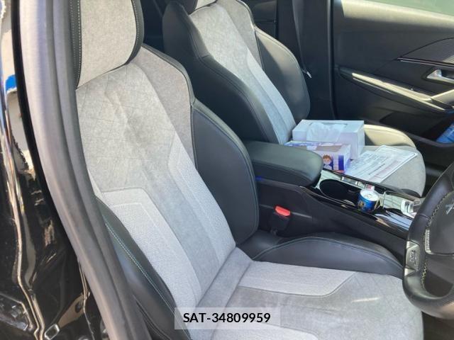 Peugeot 208 2020-10 8037568-9