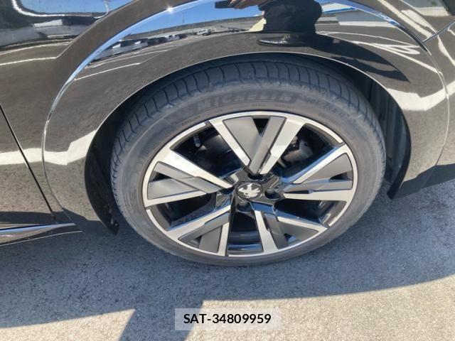Peugeot 208 2020-10 8037568-3