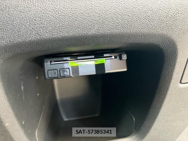 Peugeot 208 2019-03 8037573-10