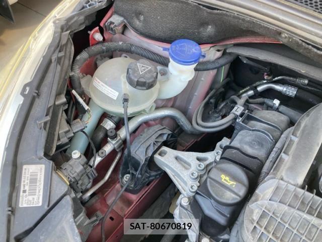 Peugeot 208 2014-07 8075105-25
