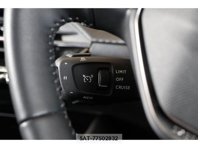 Peugeot 208 2021-09 8101176-10