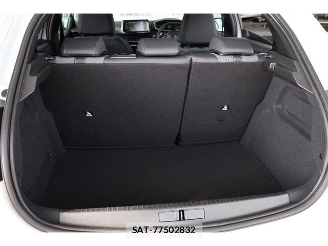 Peugeot 208 2021-09 8101176-29
