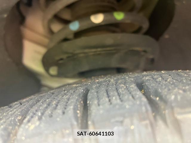 Peugeot 208 2015-07 8146411-9