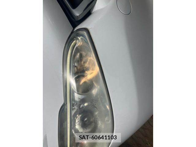 Peugeot 208 2015-07 8146411-25