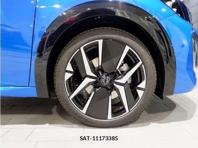 Peugeot 208 2026-03 8209506-15