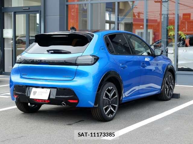 Peugeot 208 2026-03 8209506-8