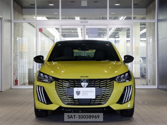 Peugeot 208 2025-12 8209507-9