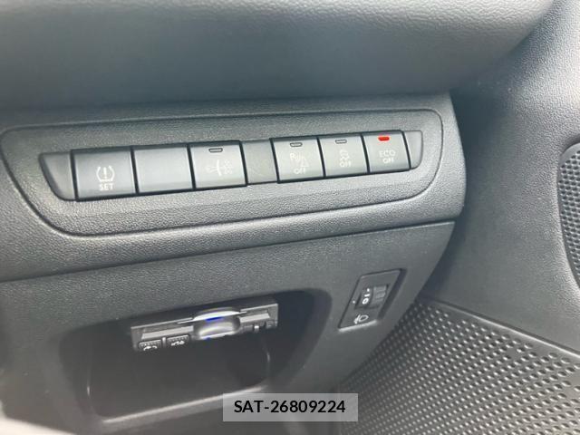 Peugeot 208 2015-07 8231279-15