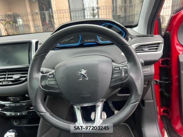 Peugeot 208 2013-12 8231278-16