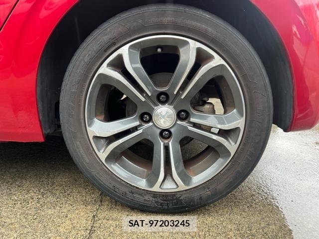 Peugeot 208 2013-12 8231278-8