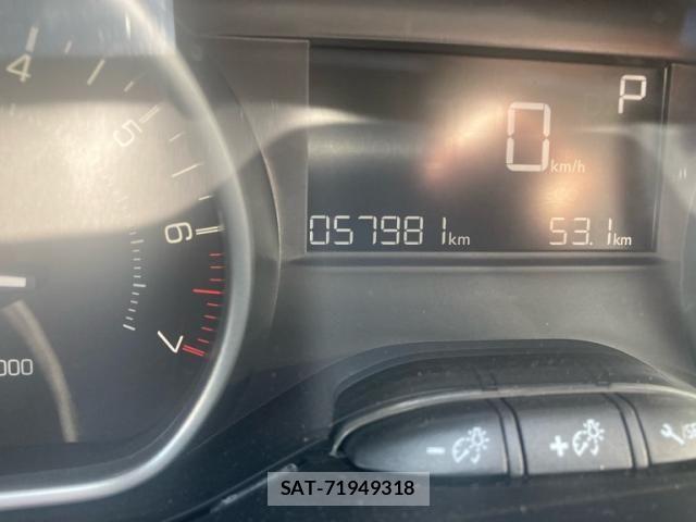 Peugeot 208 2018-08 8231277-18