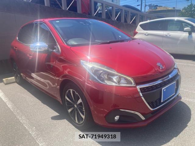 Peugeot 208 2018-08 8231277-2