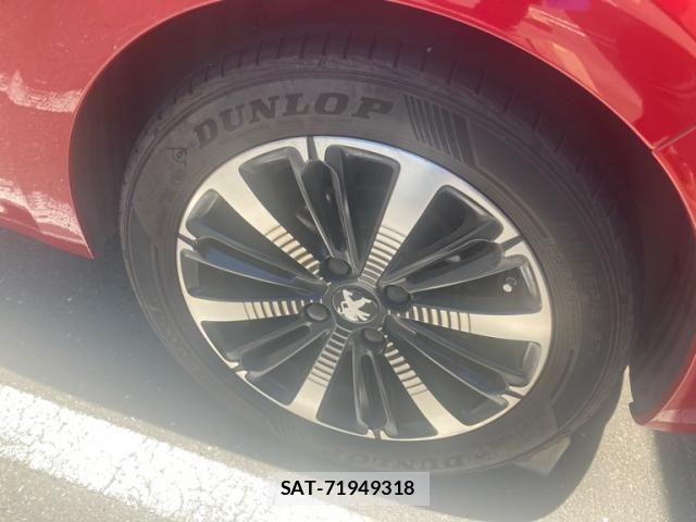 Peugeot 208 2018-08 8231277-7