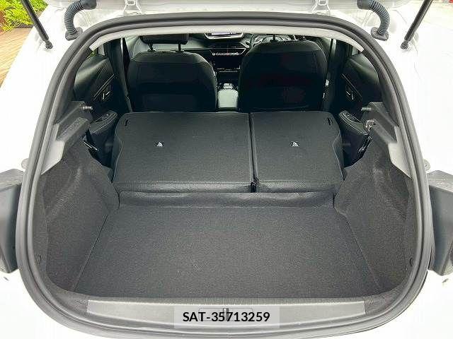 Peugeot 208 2025-02 8246320-12