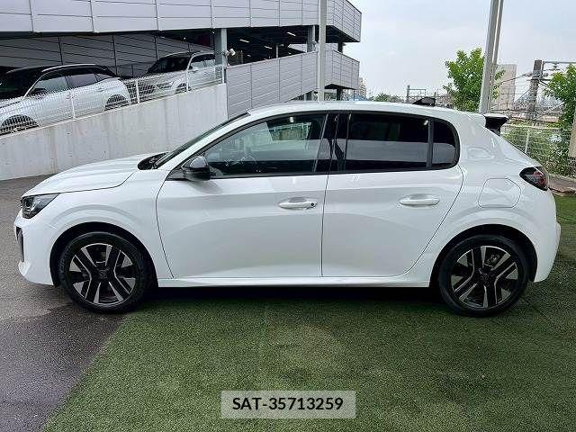 Peugeot 208 2025-02 8246320-16