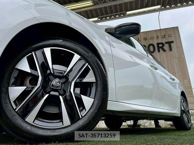 Peugeot 208 2025-02 8246320-18