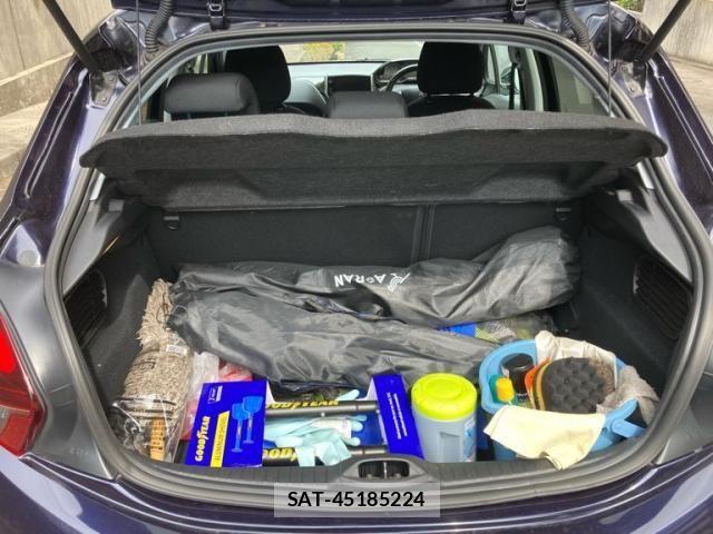 Peugeot 208 2018-12 8316356-12