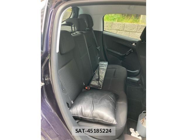 Peugeot 208 2018-12 8316356-14