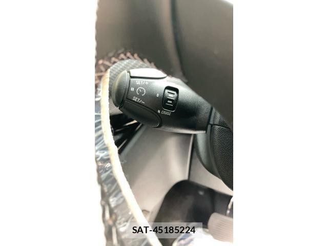 Peugeot 208 2018-12 8316356-22