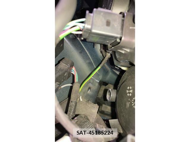 Peugeot 208 2018-12 8316356-28