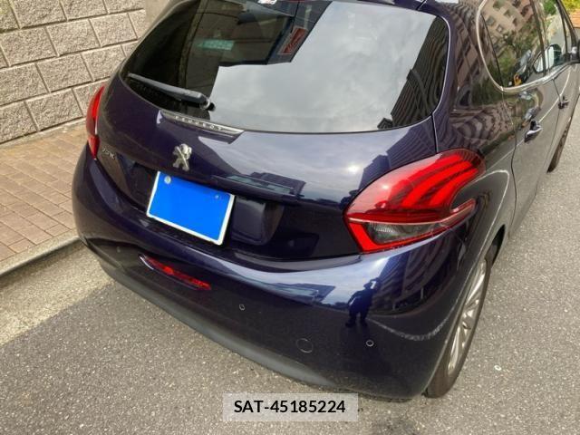 Peugeot 208 2018-12 8316356-3