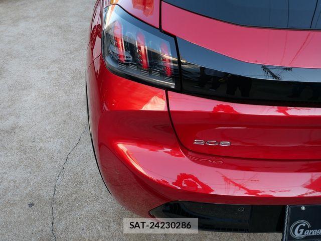Peugeot 208 2021-08 8316353-12